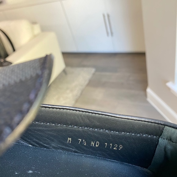 SOLD Men’s Louis Vuitton Michael Backpack + Shoes - Picture 14 of 15